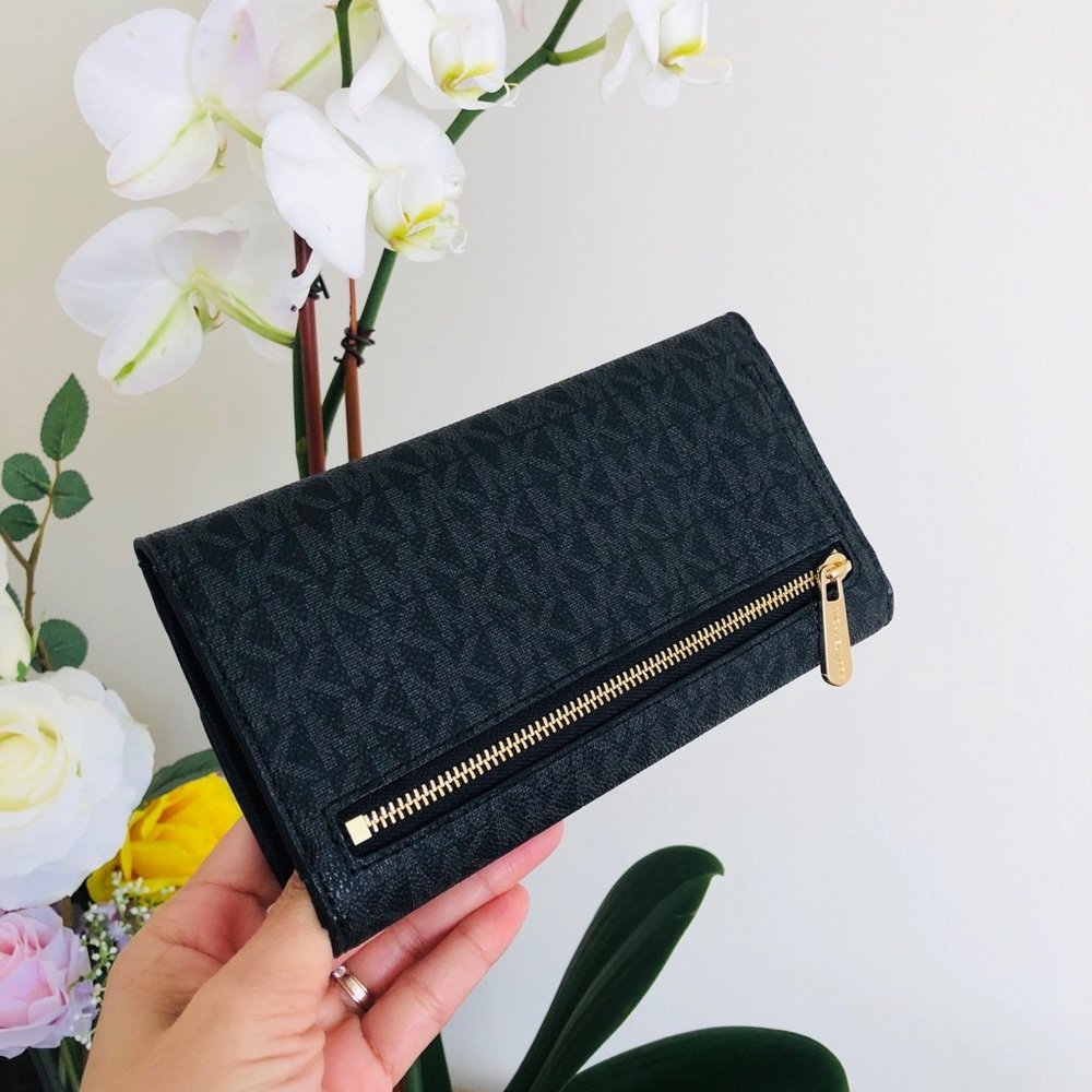 🌹Michael Kors Jet Set Travel trifold Black - Picture 7 of 7